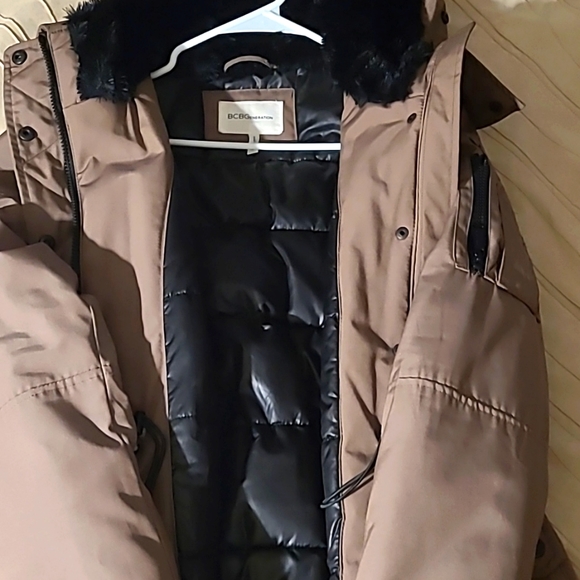 BCBG Winter Coat - Picture 5 of 7